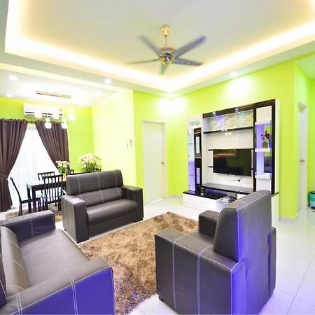 Johar Jantan Apartment ชาห์อาลัม ภายนอก รูปภาพ